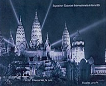 Replika Angkor Wat yang seukuran asli di ajang Pameran Raya Kolonial Paris tahun 1931
