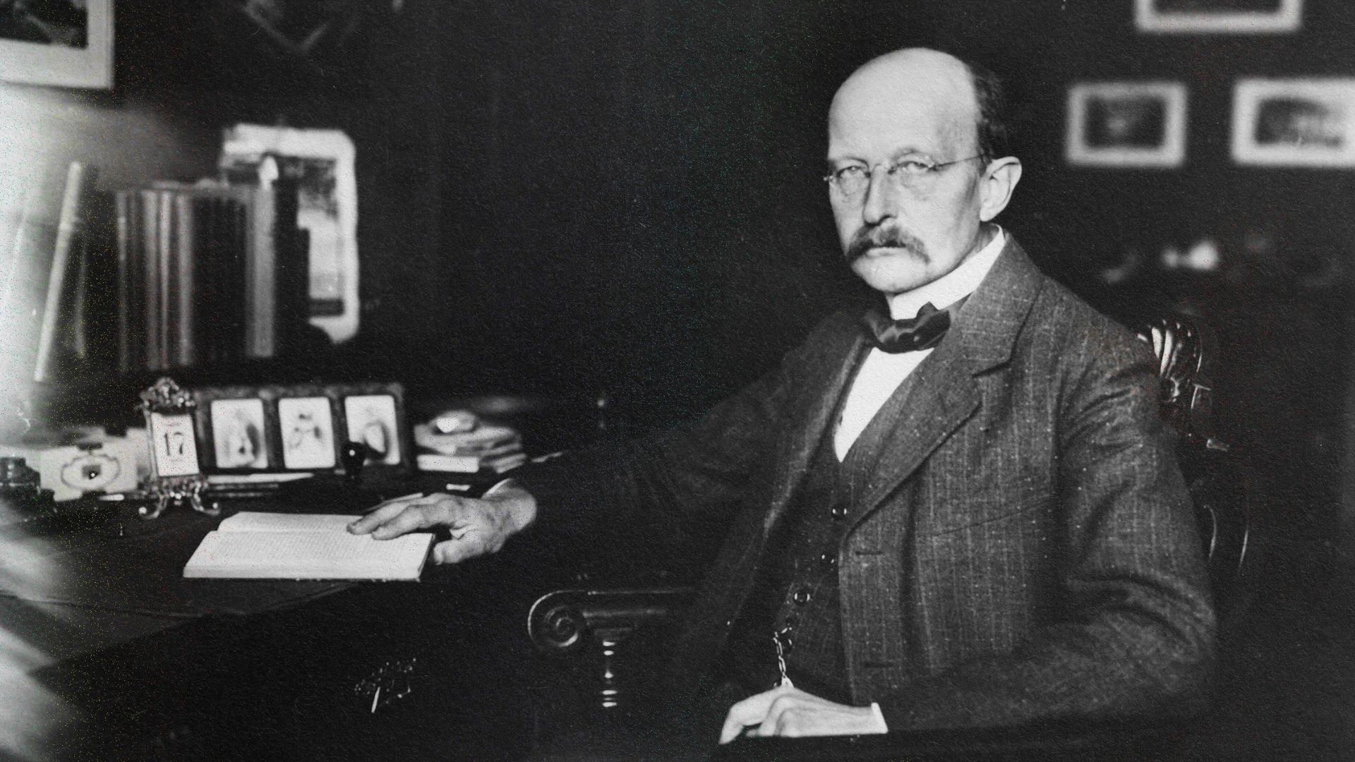 Sebelum Einstein, Ada Planck: Orang Yang Menemukan Kuantum