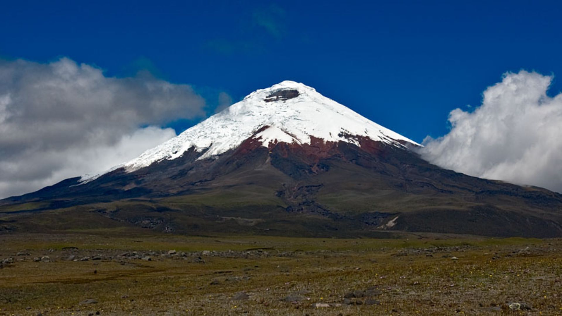 Gunung Cotopaxi: Gunung Berapi Aktif yang Kaya Sejarah Letusan